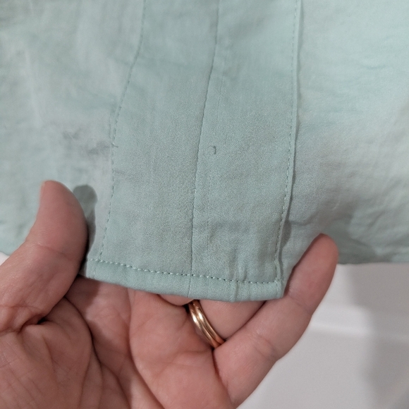 Torrid Harbor Gray Charmeuse Tank in Size 2 (18/20) - Picture 8 of 15